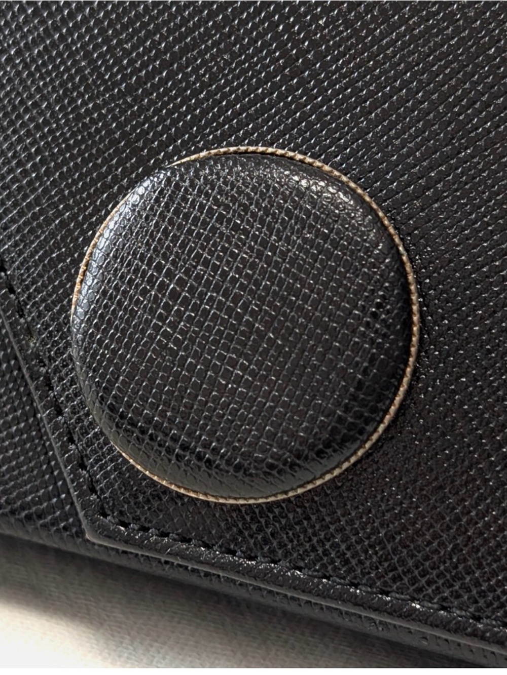 Saint Laurent Black Leather Envelope Clutch with Gold-Tone Button - Picture 7 of 13
